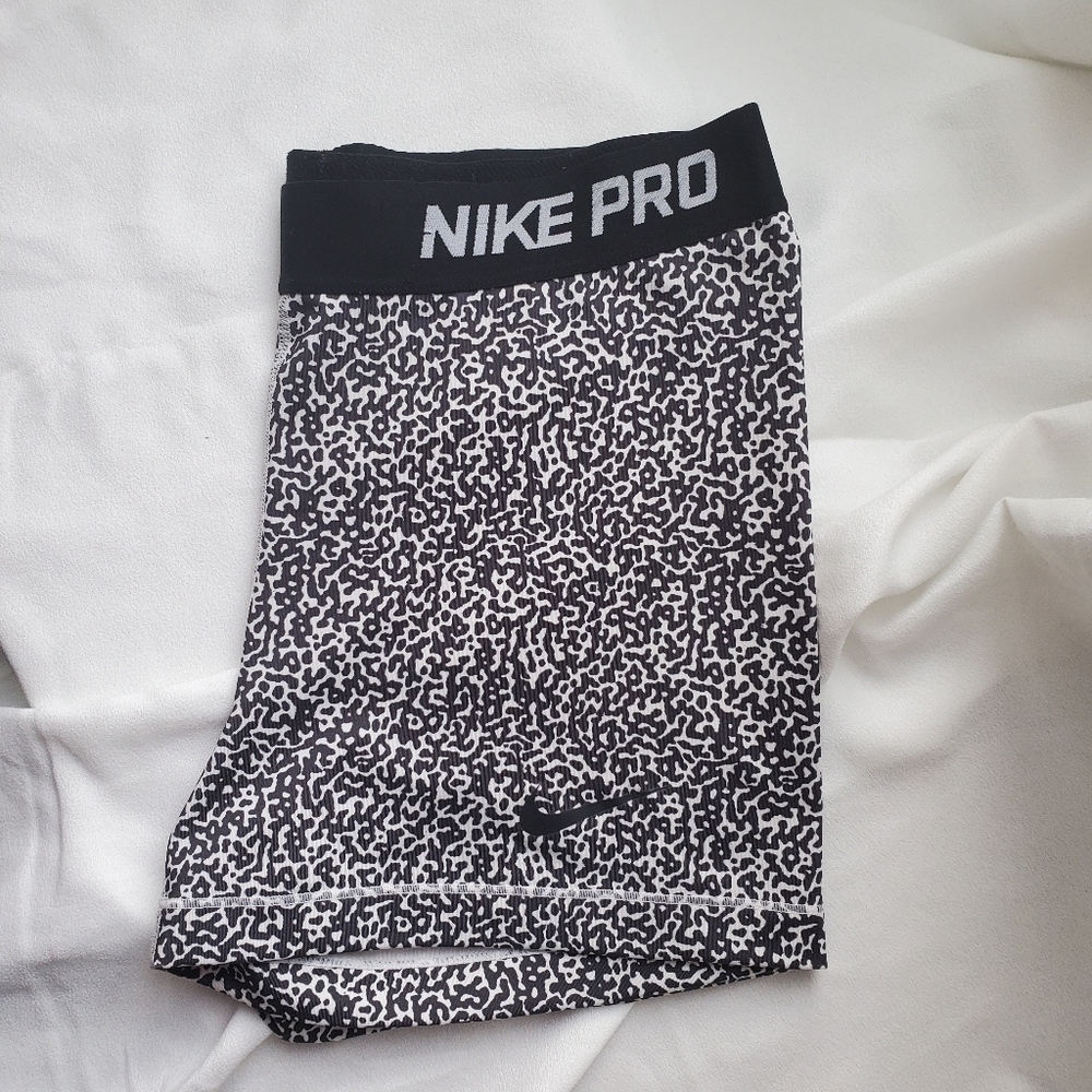 Nike Pro Spanx